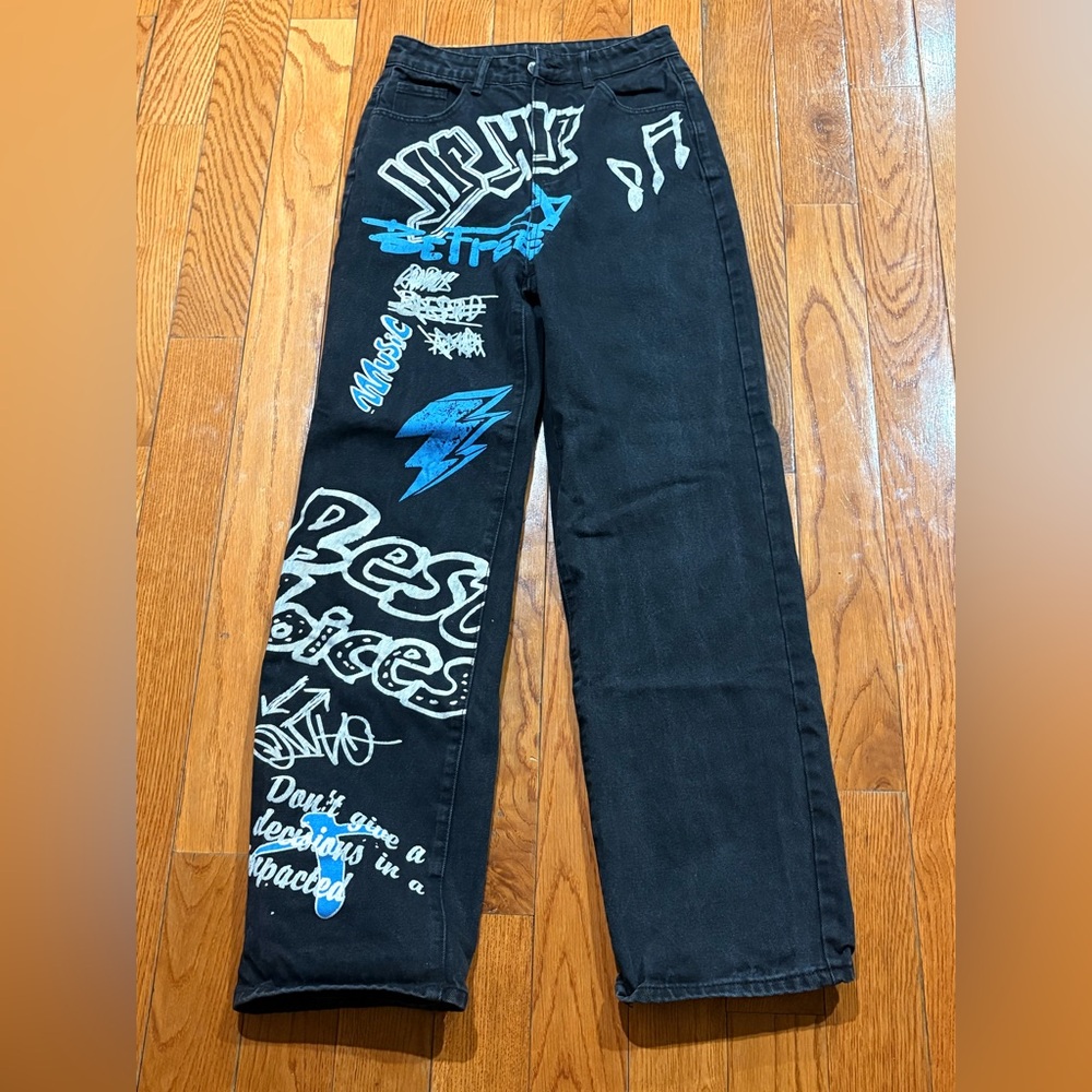 SHEIN Black Graphic Straight Leg Pants